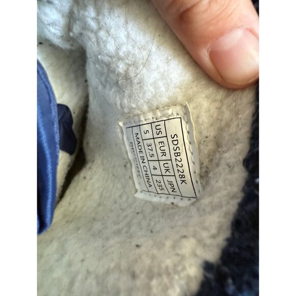 Youth size 5 blue snow boots - Picture 7 of 7